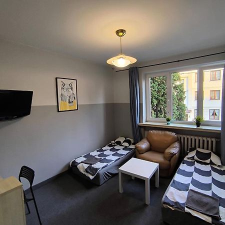 Wilanowska Hostel Varsovie Extérieur photo